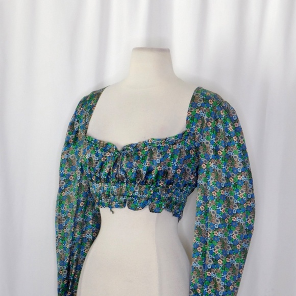 FOR LOVE AND LEMONS Alisa Top Floral Cropped Milkmaid Satin Smocked Small - Picture 7 of 14